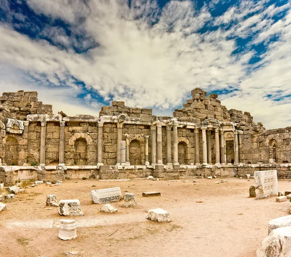 Rovine di agorà romanica — Foto Stock