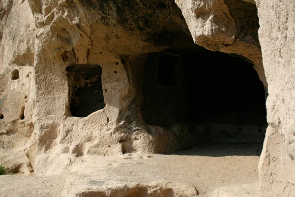 Starověké jeskyně v údolí ihlara — Stock fotografie