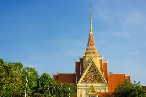 Tempio buddista a Phnom Penh — Foto Stock