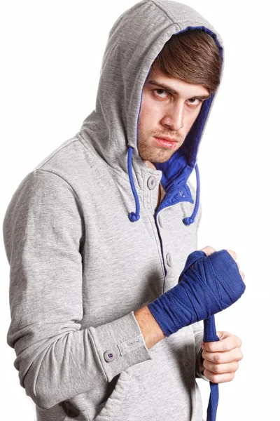 Boxare drar bandaget — Stockfoto