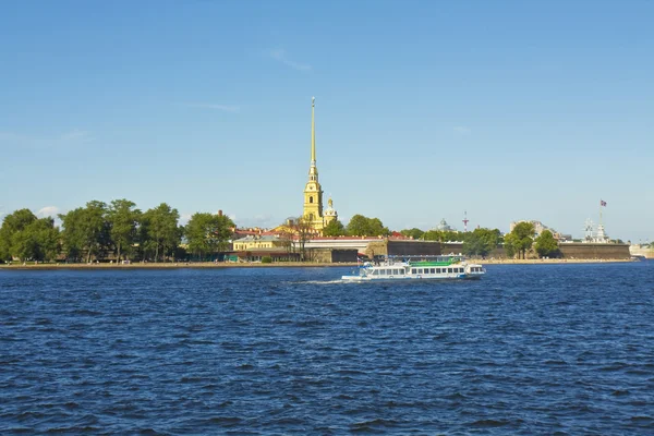 Sint-petersburg, Fort van st. peter en paul — Stockfoto