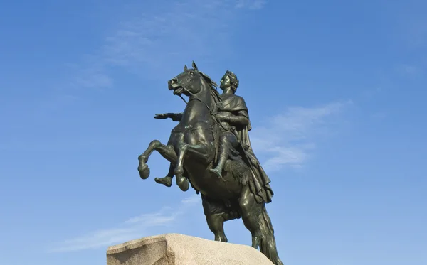 San Petersburgo, monumento al rey Pedro I — Foto de Stock