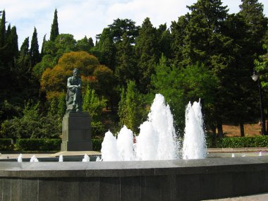 Yalta, chehov Anıtı