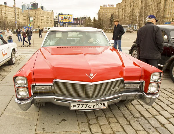 Retro Cadillac — Zdjęcie stockowe