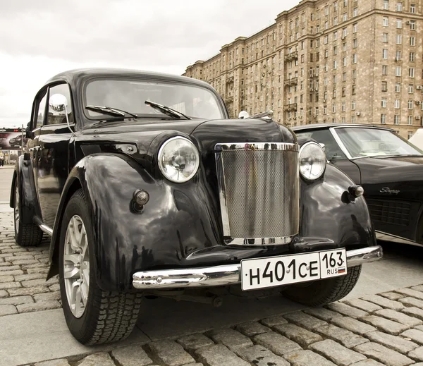 Russian retro car Moskvich — Stock Photo, Image