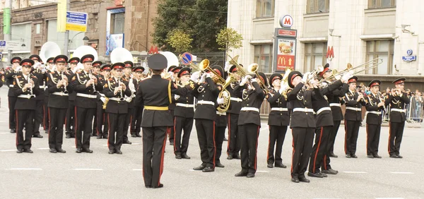 Оркестр России на параде в Москве — стоковое фото