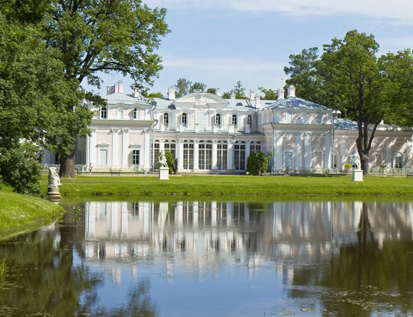 Palacio Chino en Oranienbaum, Rusia — Foto de Stock