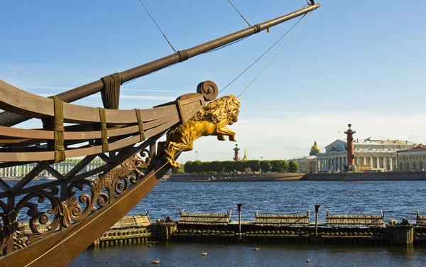 St. Petersburg, view on Vasilyevskiy island — Stockfoto