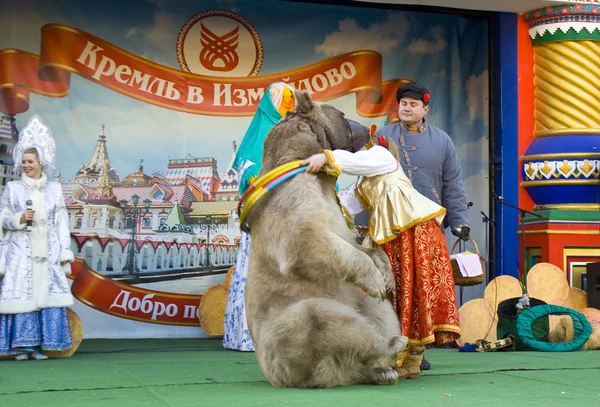 Lente carnaval pannenkoek week in Rusland — Stockfoto