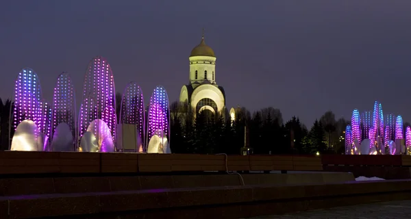 Elektrické fontány a pravoslavná církev, Moskva — Stock fotografie