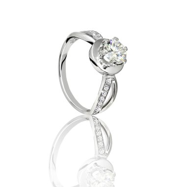 iyi nişan yüzüğü