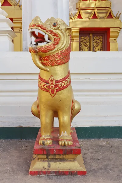 Estatua de León —  Fotos de Stock