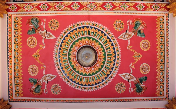 Decorated ceiling of temple — Stock Photo, Image