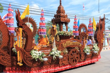 Chak Phra Festivals