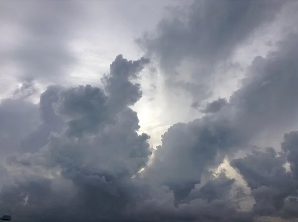 Nube de lluvia —  Fotos de Stock