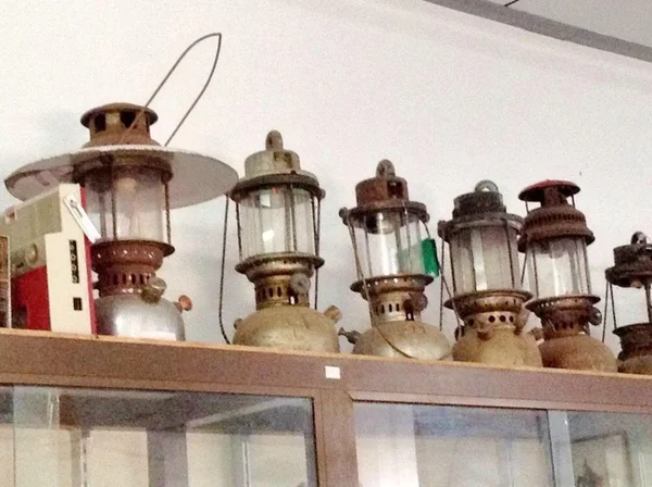Antika lampor — Stockfoto