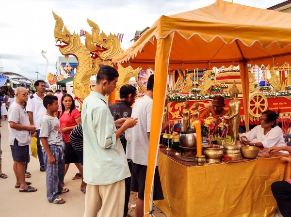 Chak pra festivalu, Chaiyi, surat thani, Thajsko — Stock fotografie