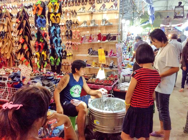 Street market Chaiya, Surat Thani, Thailandia — Foto Stock