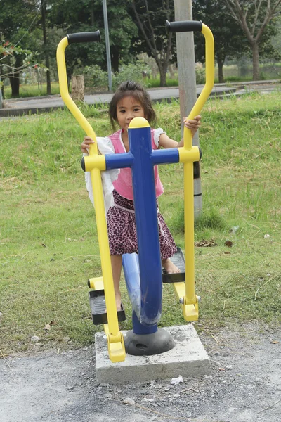 Girl Enjoy Playground — Stock Photo, Image
