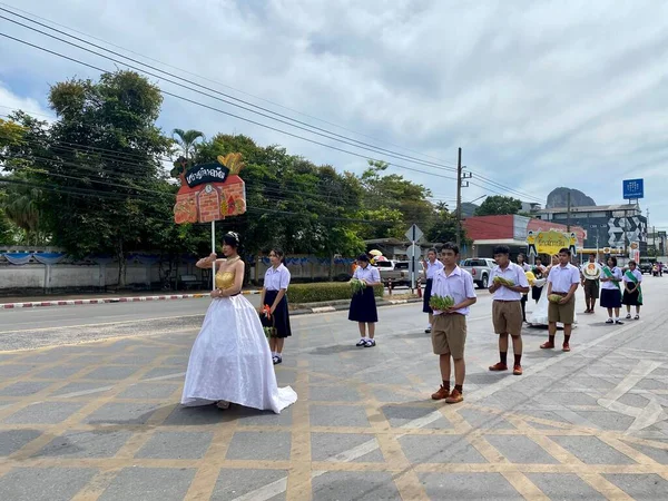 Phatthalung Thailand August 2022 Sports Parade Phatthalung School Ramesuan Road — Stockfoto