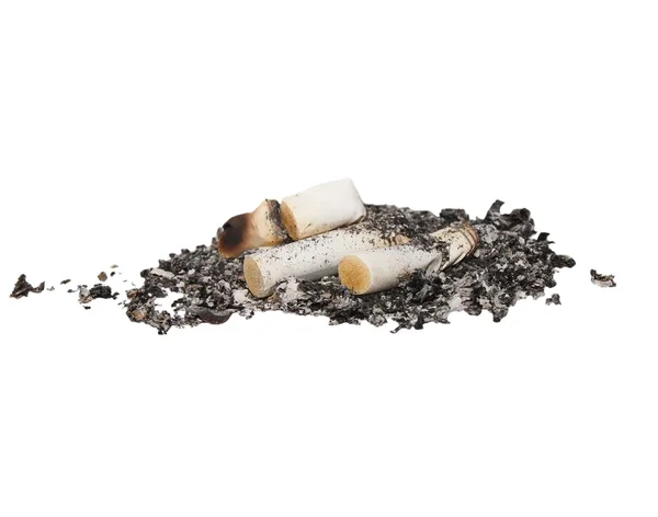Niedopałki papierosów na białym tle — Zdjęcie stockowe