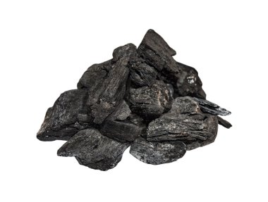 yığın kömür izole beyaz arka plan, xylanthrax, odun kömür