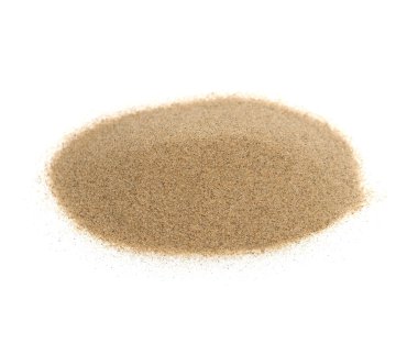 Makro kazık beyaz zemin üzerine izole kum çöl