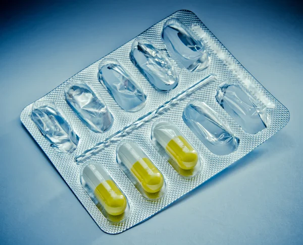 Tabletten in een pakket — Stockfoto