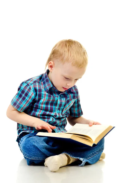 Pequeño niño — Foto de Stock