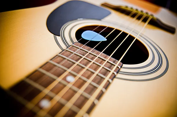 Akustisk gitarr — Stockfoto