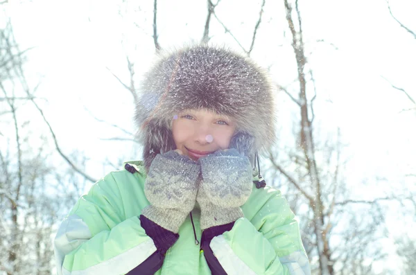 Mulher no inverno — Fotografia de Stock