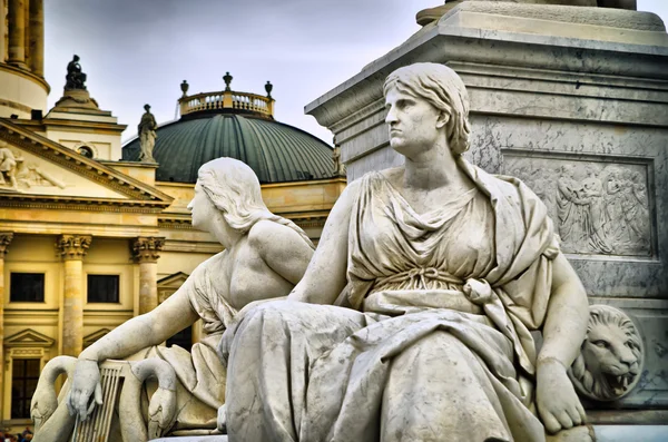 Statue in berlin — Stock Photo, Image