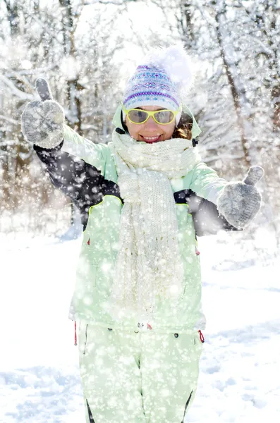 Donna in inverno — Foto Stock