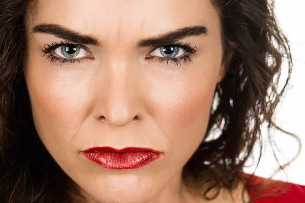 Närbild av irriterad arg kvinna — Stockfoto