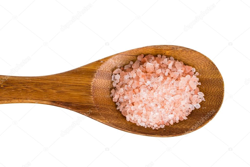 Pink Rock-salt on a wooden spoon