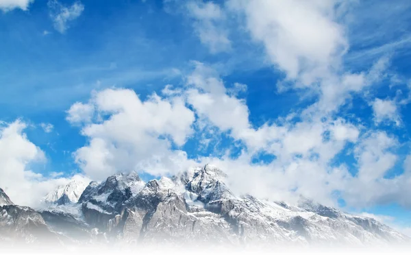 Mooie sneeuw berg — Stockfoto