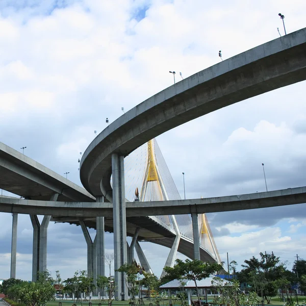 Bhumibol Bridge — Stock Photo, Image