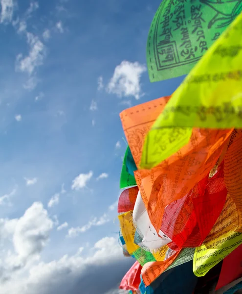 Banderas budistas de oración —  Fotos de Stock