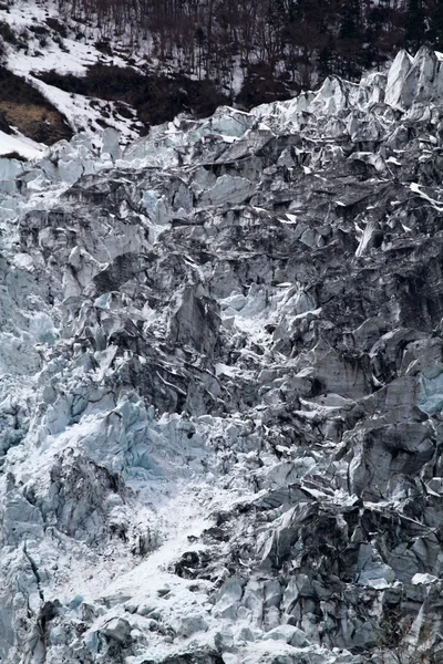 Glaciar Mingyong en la montaña de nieve Meili — Foto de Stock