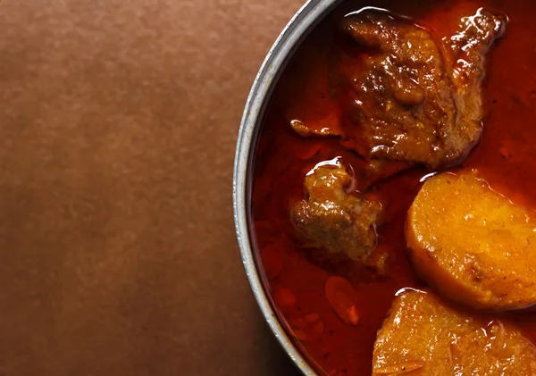 Massaman al curry con pollo e patate — Foto Stock