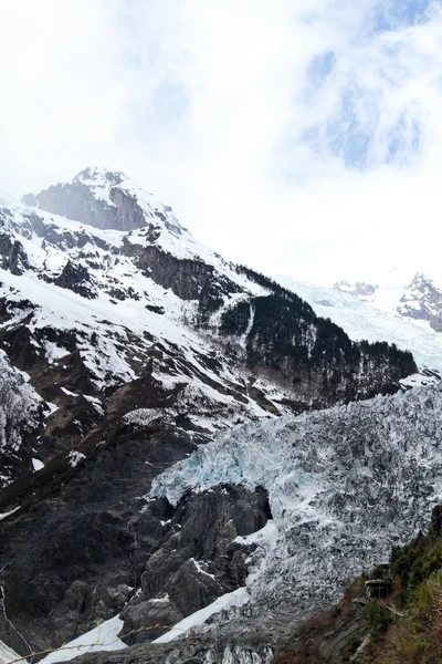 Piękny Śnieg Góra — Zdjęcie stockowe