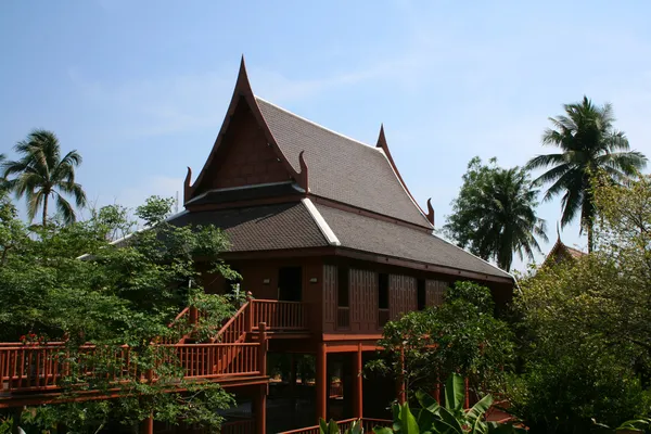 Dřevo domov Thajsko styl — Stock fotografie