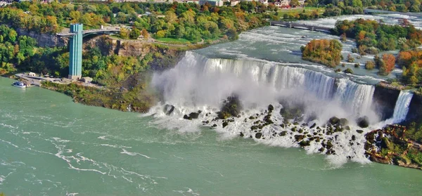 Maid of the Mist Boat at Niagara Falls Aerial View, USA — Stock Photo, Image