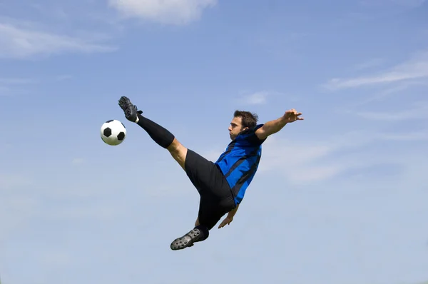 Fotboll - fotboll-spelare volley — Stockfoto
