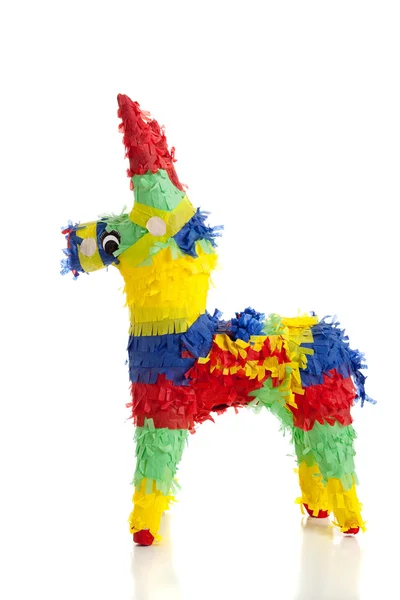 Een traditionele Mexicaanse piñata op wit — Stockfoto