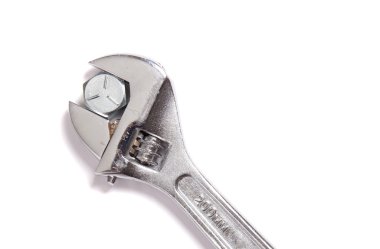 Gümüş anahtar civata sıkma