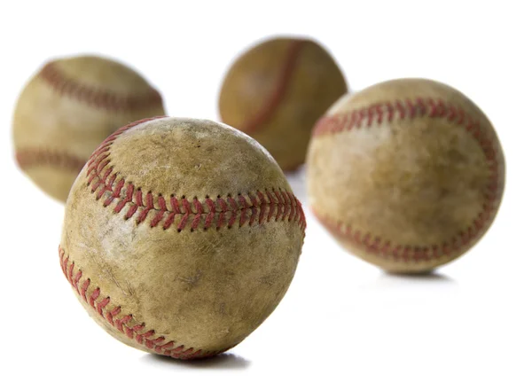 Ročník starožitný míče na bílém pozadí — Stock fotografie