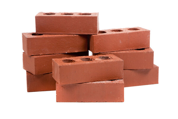 Montón de ladrillos rojos sobre blanco — Foto de Stock