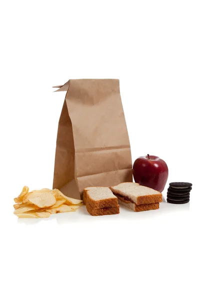 Ein Lunchpaket mit Erdnussbutter-Sandwich — Stockfoto