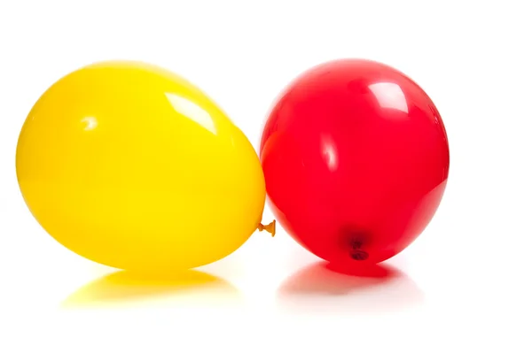 Wielu kolorowych balonów na biały — Zdjęcie stockowe